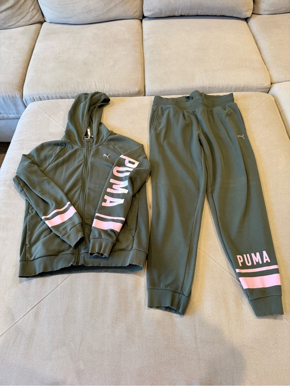 Puma Olive Green Women’s Hoodie & Joggers with Pink Accents